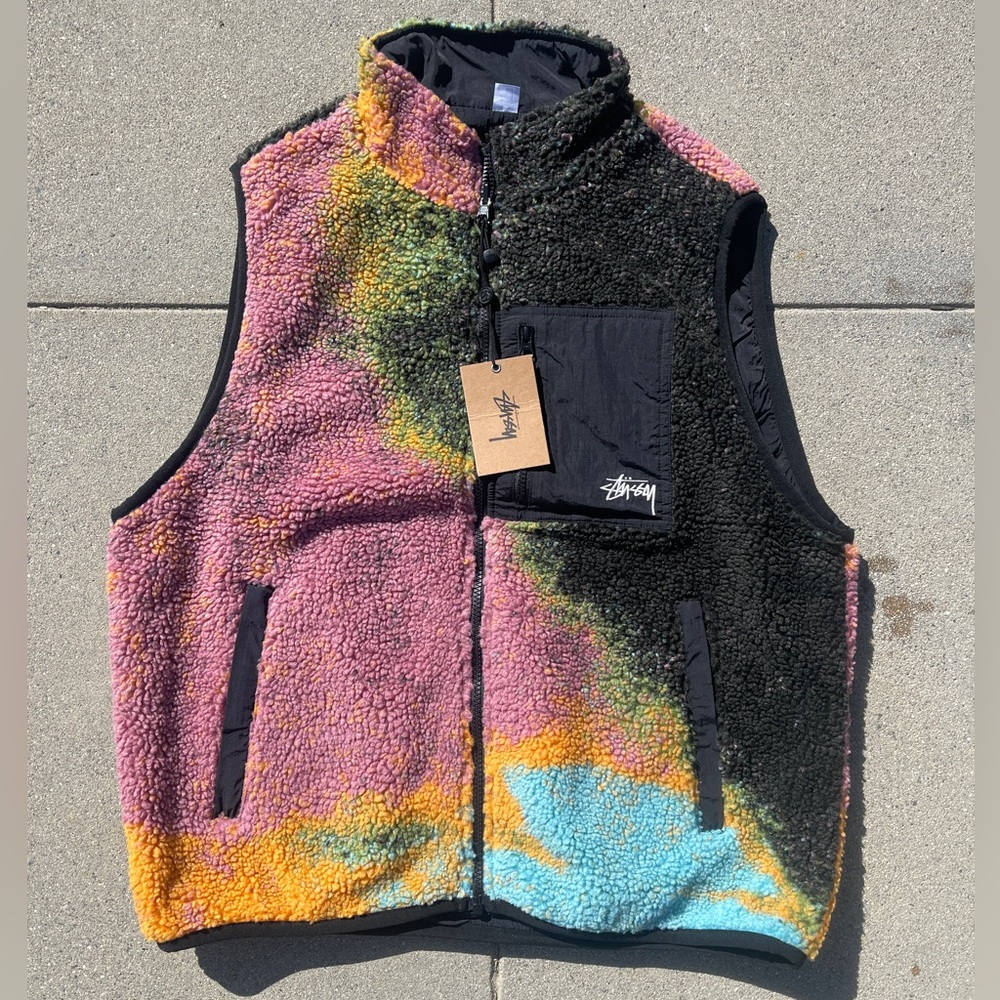 Stussy Jacquard Dye Sherpa Vest 'Berry'
